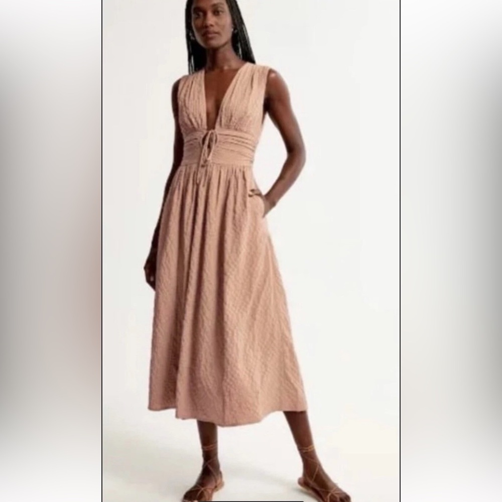 Abercrombie & Fitch Taupe Seersucker Ruched Midi Dress XL